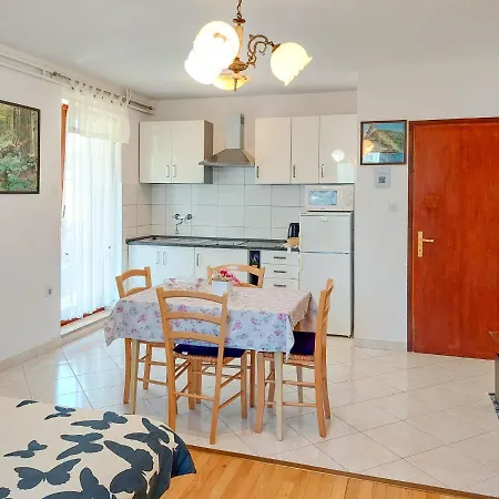 Kuki - Prc159 By Interhome Apartment *
