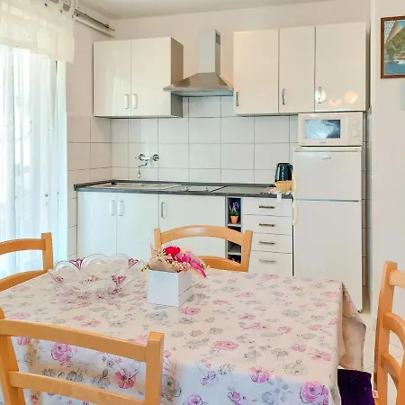 Kuki - Prc159 By Interhome Apartment