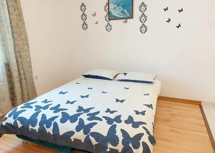 Kuki By Interhome Porec